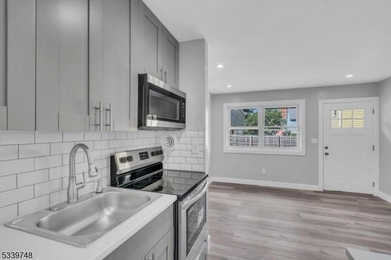 1300 Fulton St #4 - Photo 3 of 8
