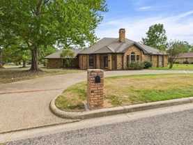 1178 Oval Dr - Photo 1 of 1