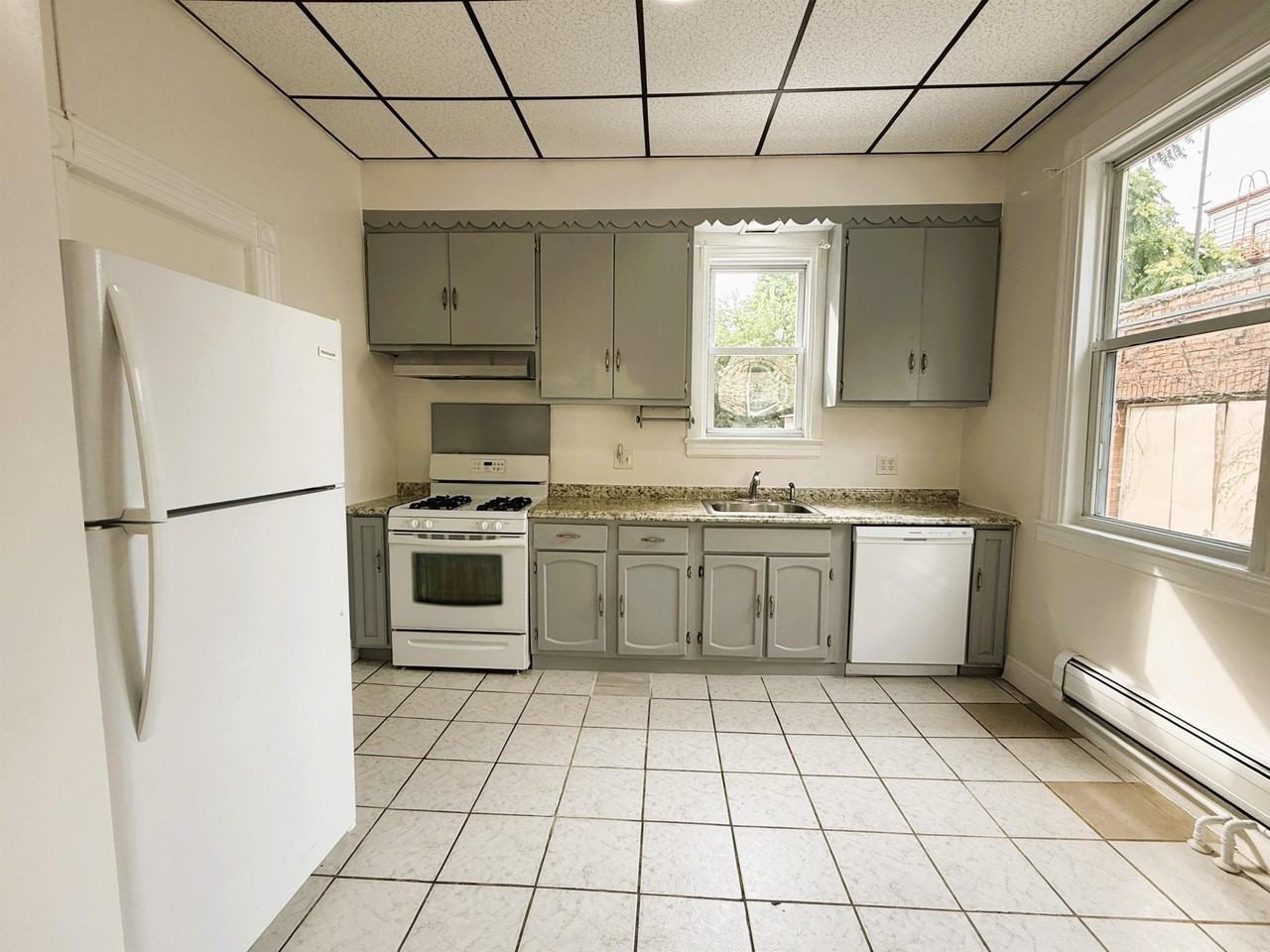 14 Beacon Ave #1 - Photo 2 of 15