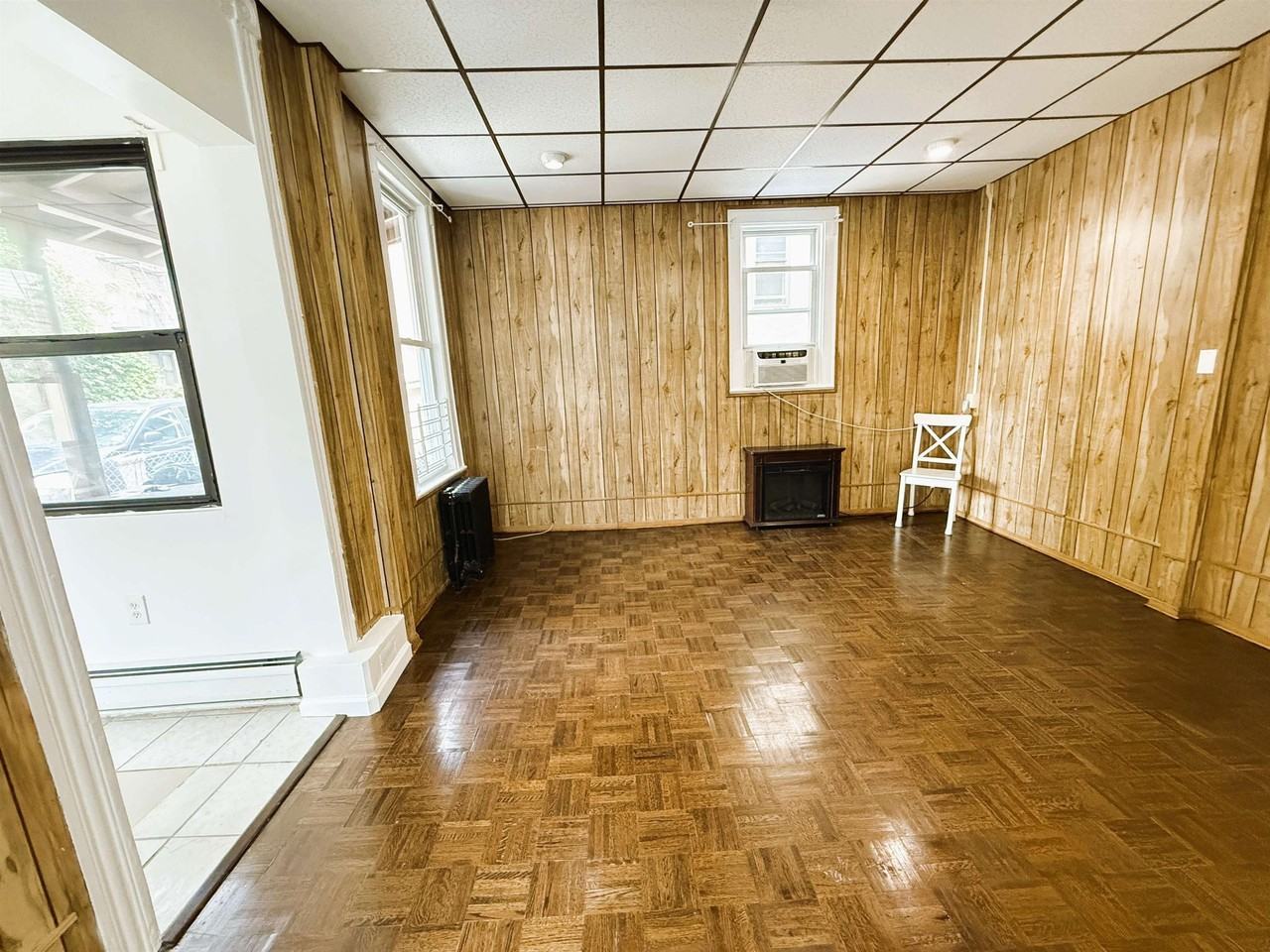 14 Beacon Ave #1 - Photo 4 of 15