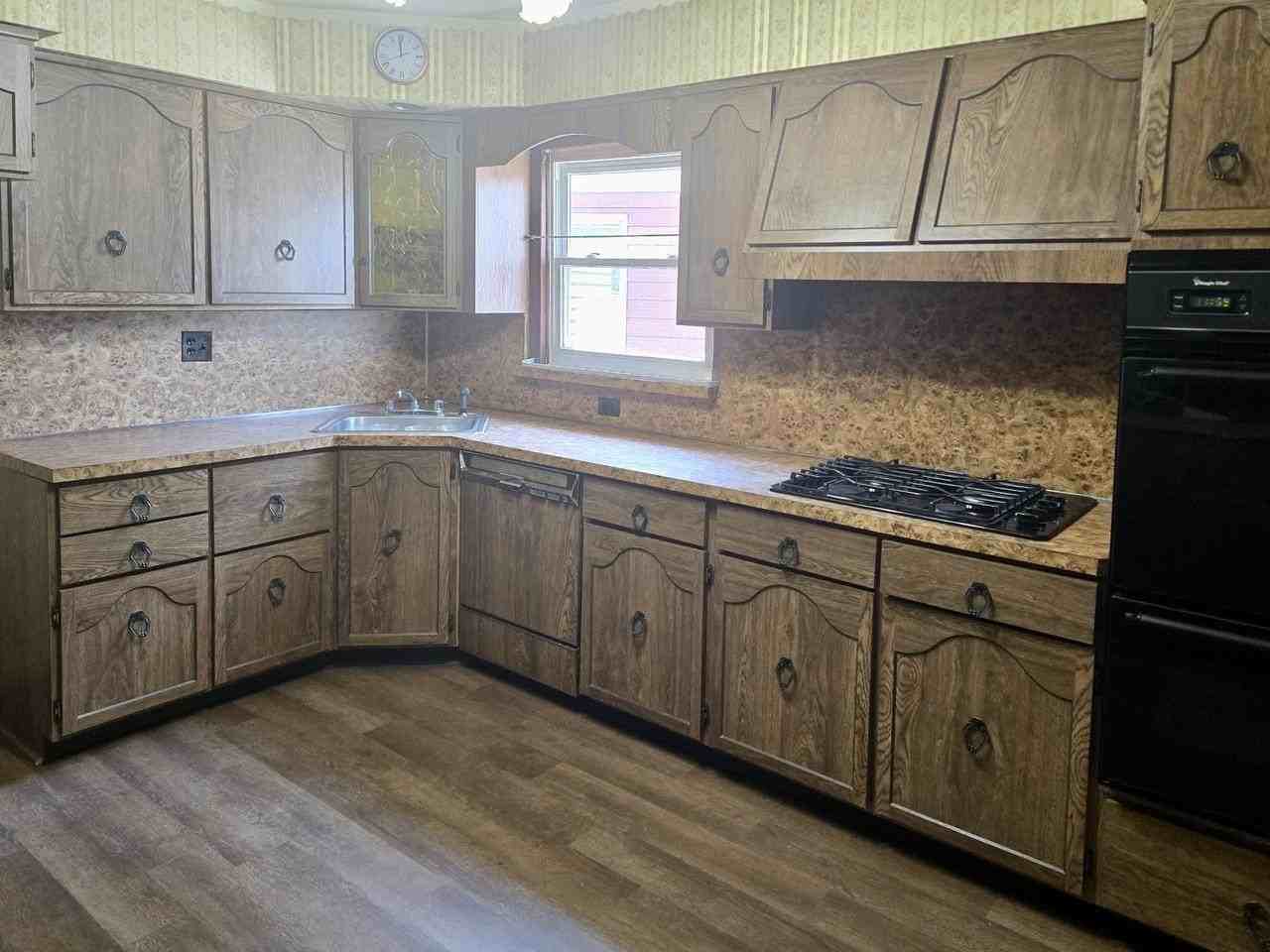 574A Avenue E #2 - Photo 6 of 11