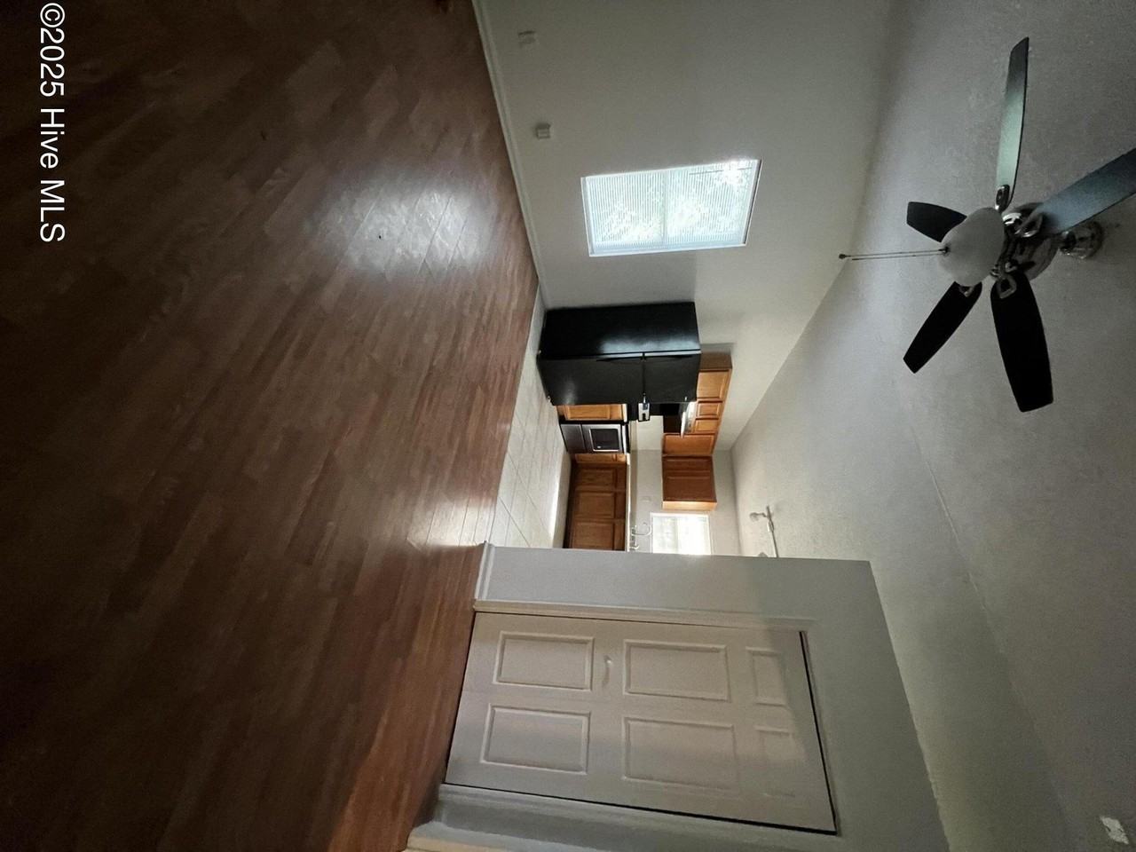3720 Prices Ln - Photo 3 of 11