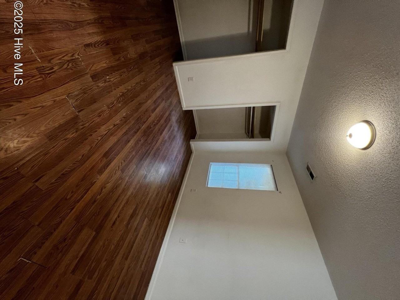 3720 Prices Ln - Photo 5 of 11