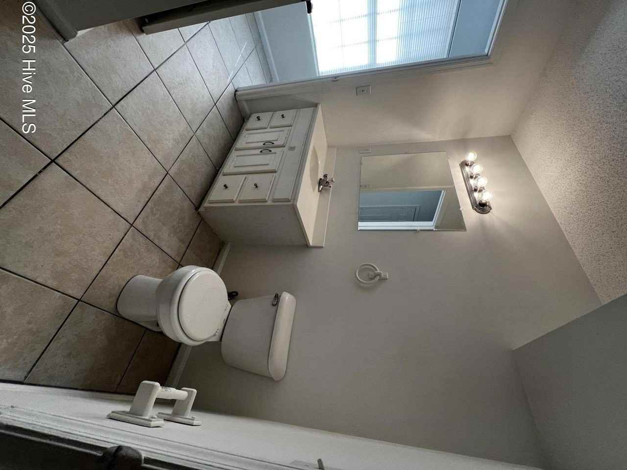 3720 Prices Ln - Photo 6 of 11