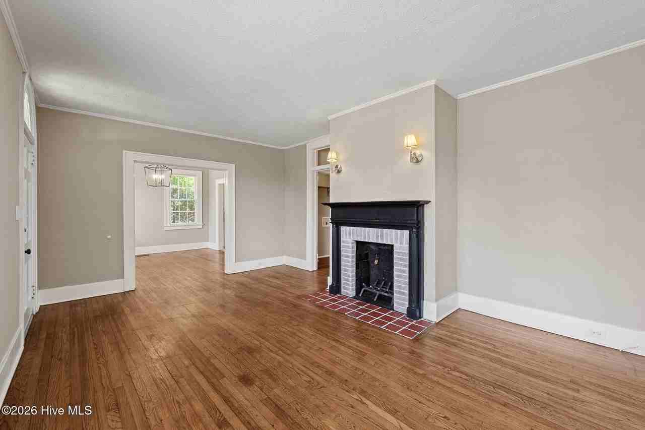 1013 Georgia Ave #A - Photo 3 of 18