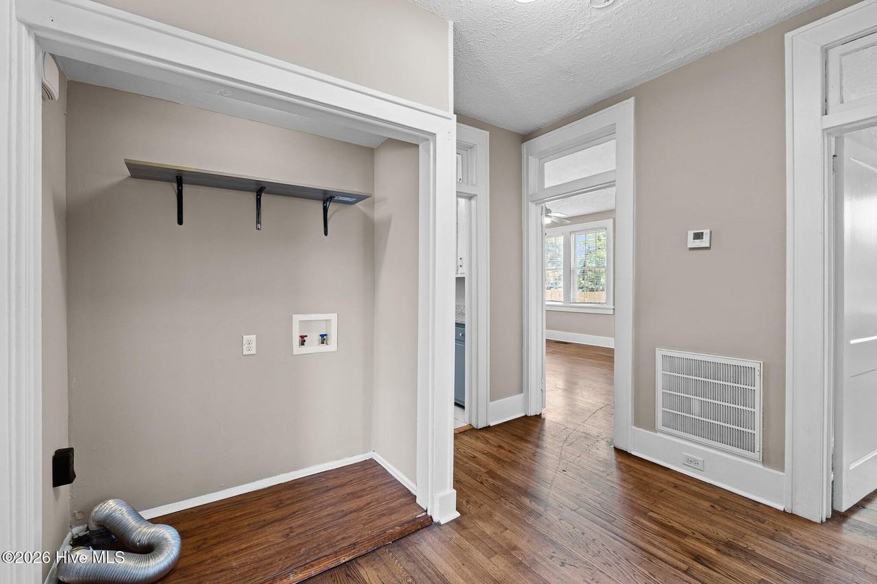 1013 Georgia Ave #A - Photo 6 of 18