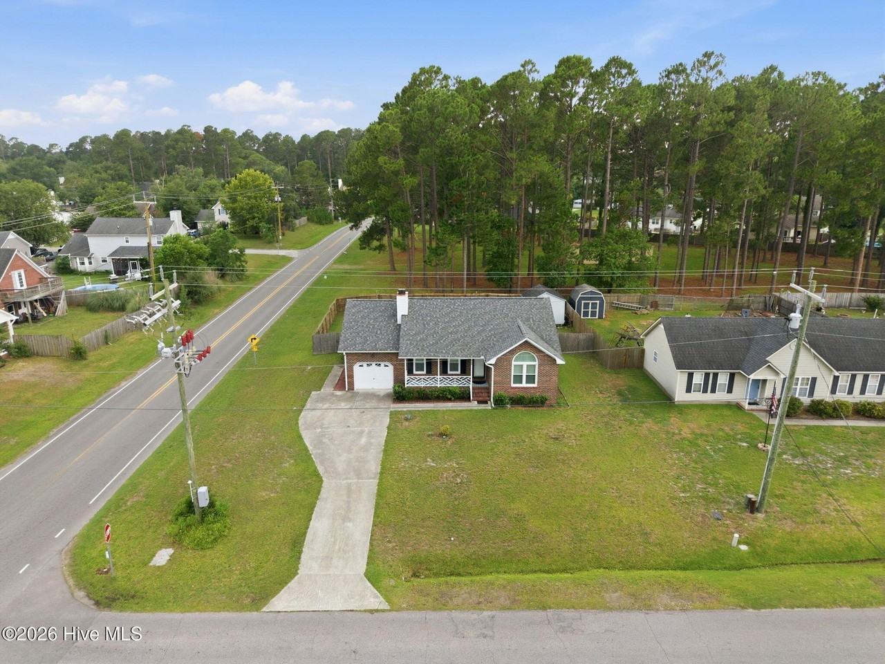 7228 Quail Woods Rd - Photo 2 of 36