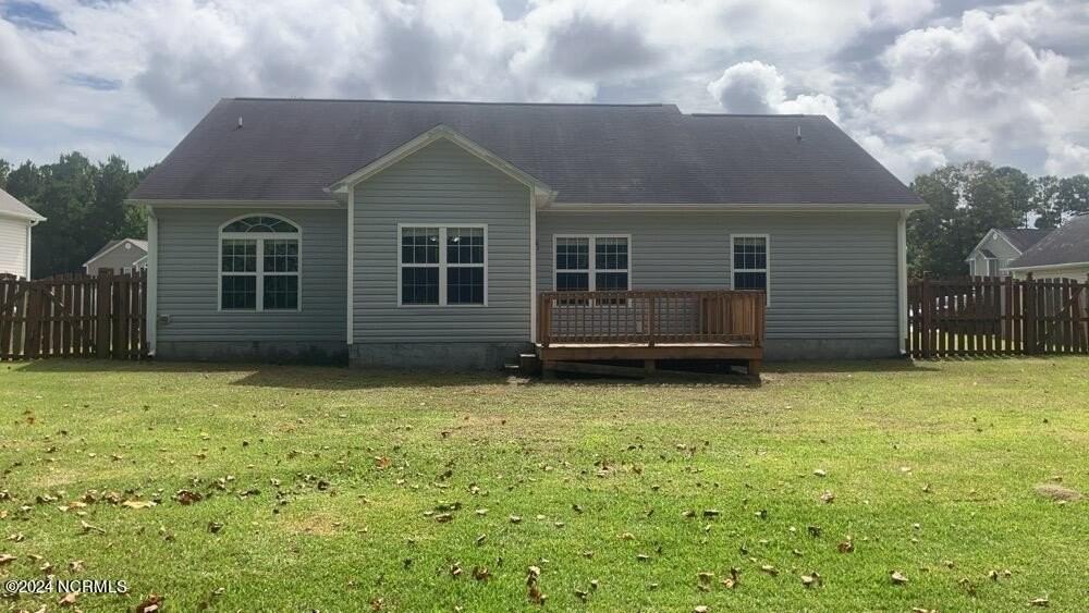 105 Sparkling Brook Way - Photo 3 of 16