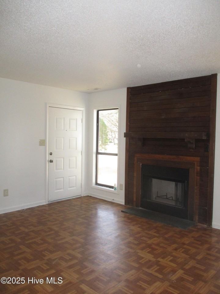 316 Pine Valley Rd - Photo 2 of 5