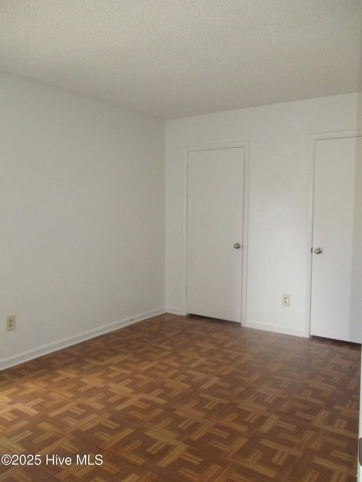 316 Pine Valley Rd - Photo 4 of 5