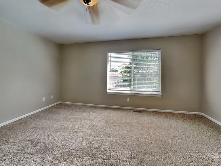 4822 Jebel Street - Photo 3 of 10