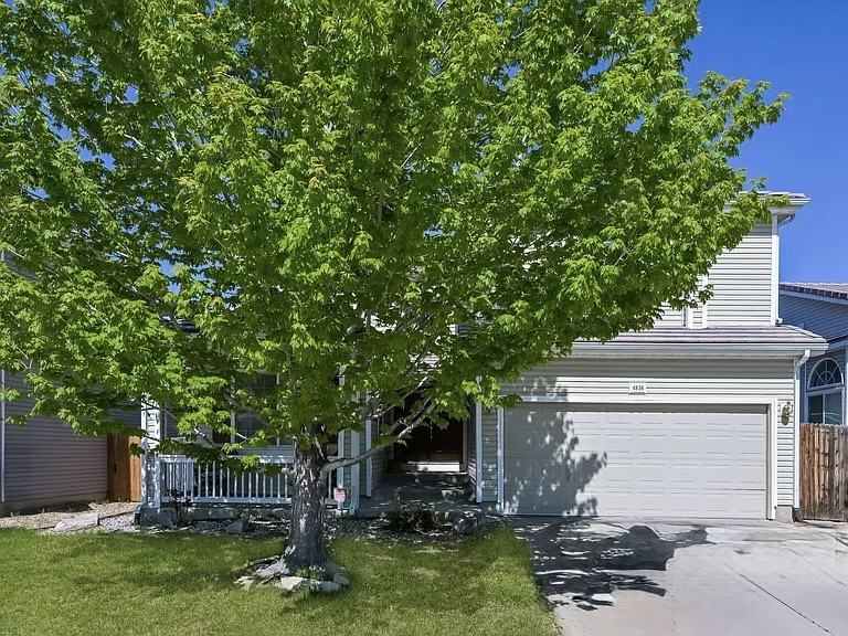 4822 Jebel Street - Photo 2 of 10