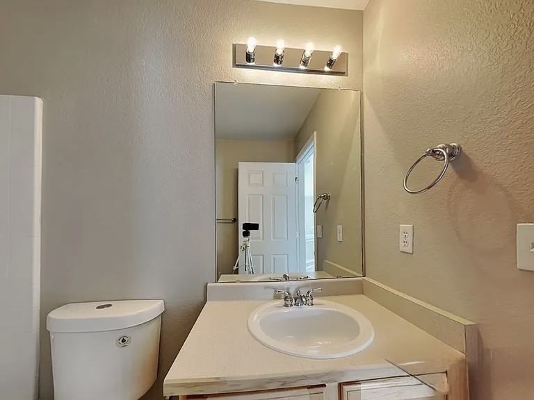 4822 Jebel Street - Photo 7 of 10