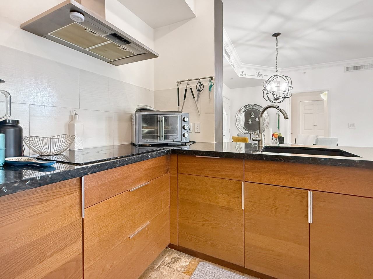 1900 Van Buren Street #118B - Photo 6 of 21