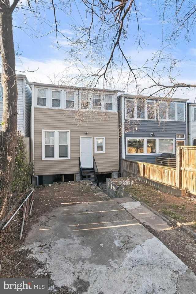 4919 Kansas Ave Nw - Photo 6 of 35