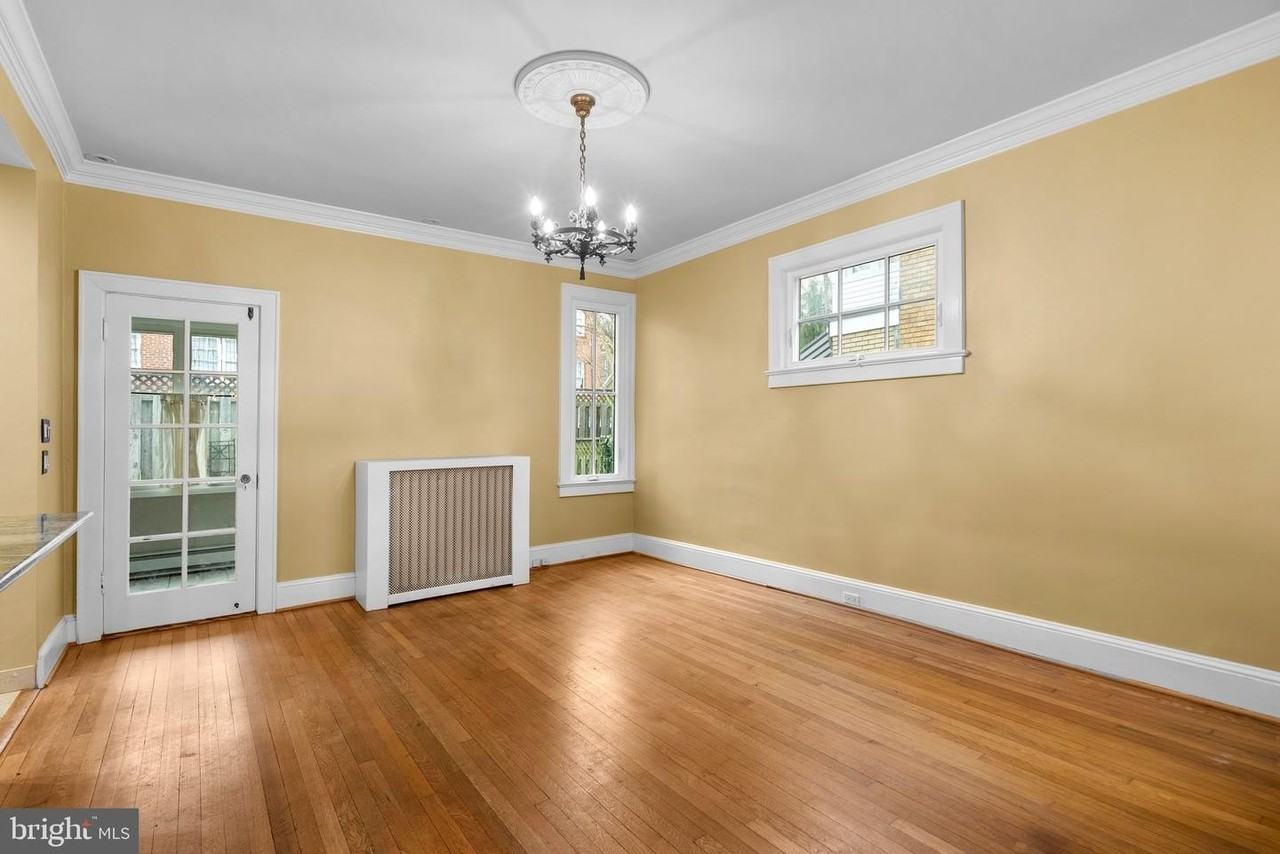 3247 38th St Nw - Photo 6 of 28