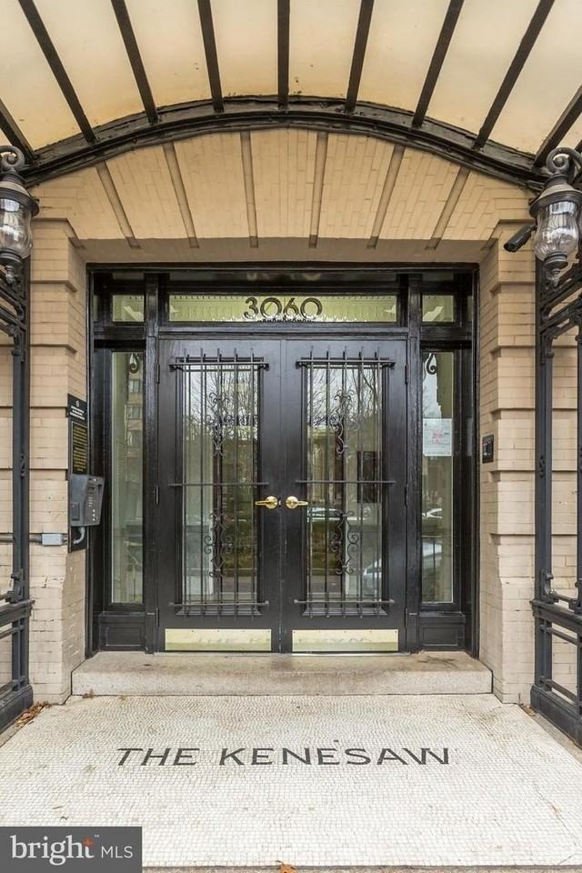 3060 16th St Nw - Photo 2 of 21