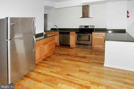 34 Rhode Island Ave Ne - Photo 7 of 20