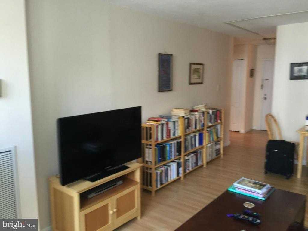 1301 20th St Nw - Photo 6 of 18