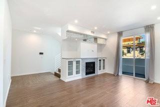 1621 S Bedford St - Photo 2 of 7