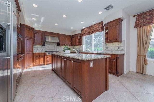 5435 Vista Del Mar - Photo 4 of 8