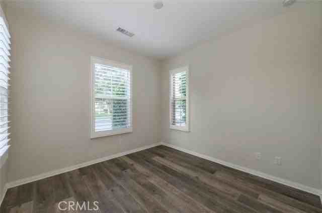214 Shelbourne - Photo 5 of 8