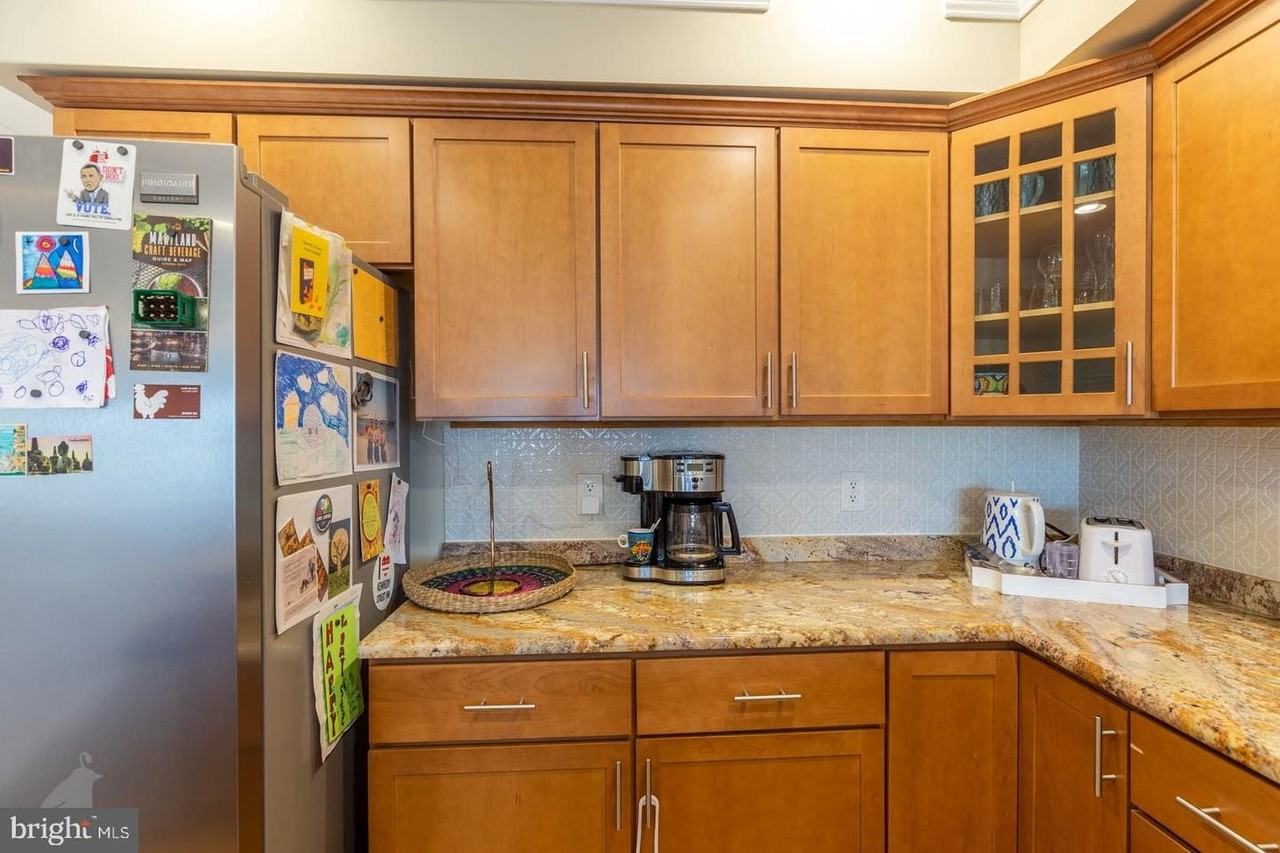 5511 Colorado Ave Nw - Photo 2 of 41