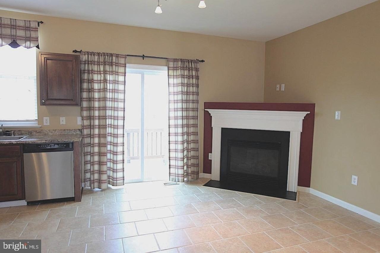 29 Wicklow Rd - Photo 5 of 17