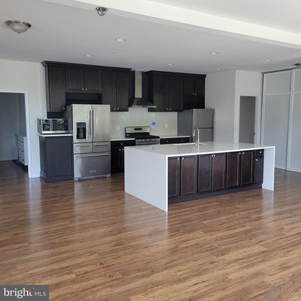 174 Acton Rd - Photo 7 of 32