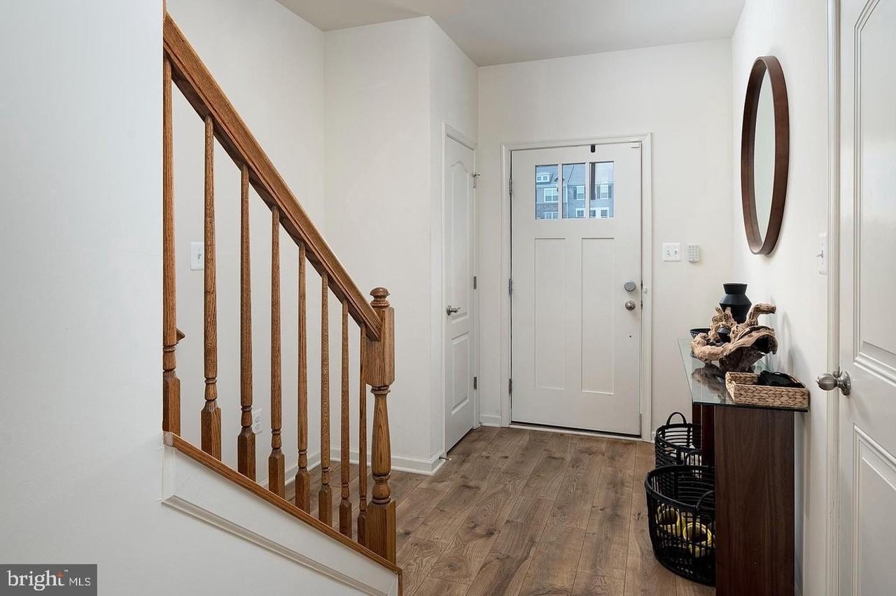 7123 Millstone Rd - Photo 2 of 13
