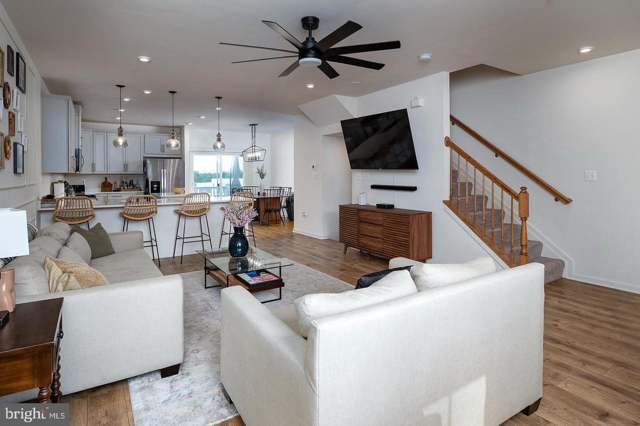 7123 Millstone Rd - Photo 5 of 13