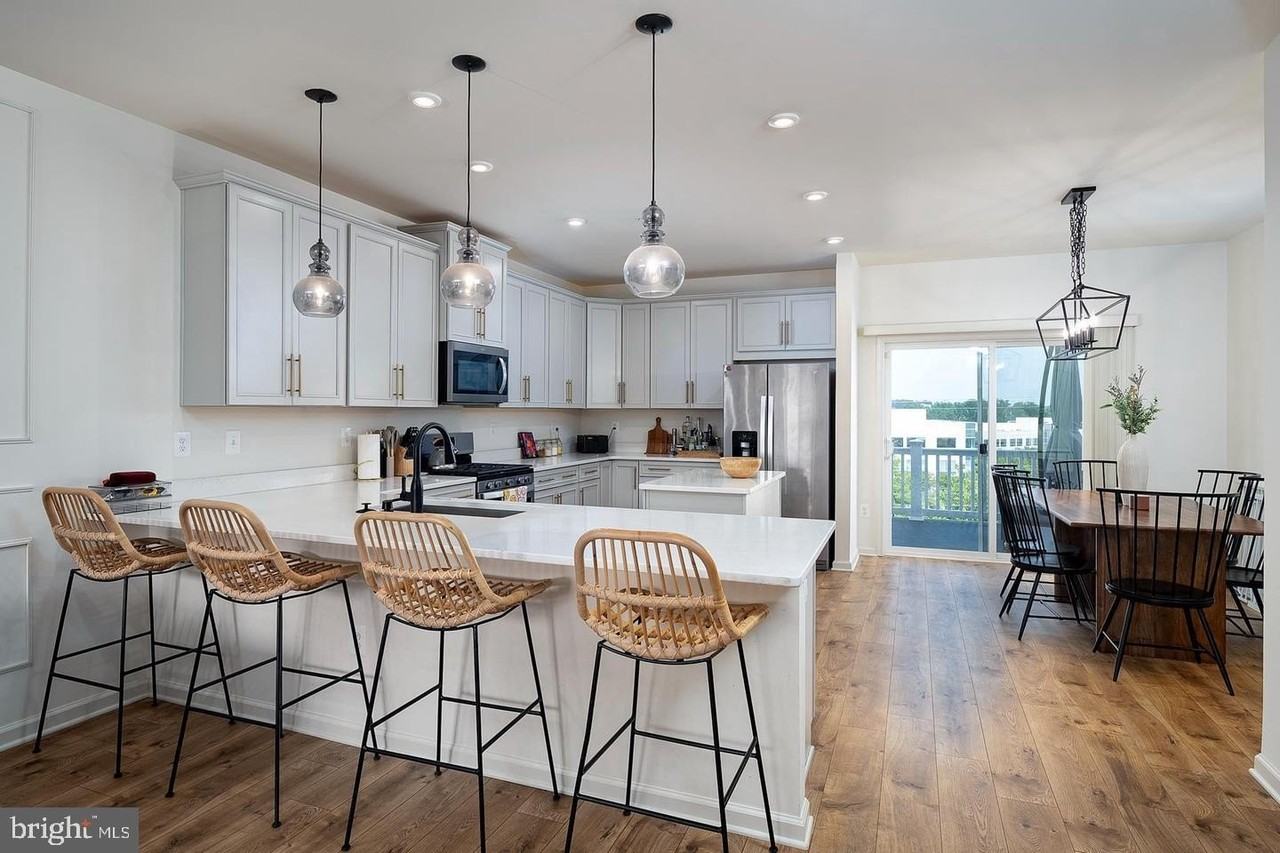 7123 Millstone Rd - Photo 6 of 13