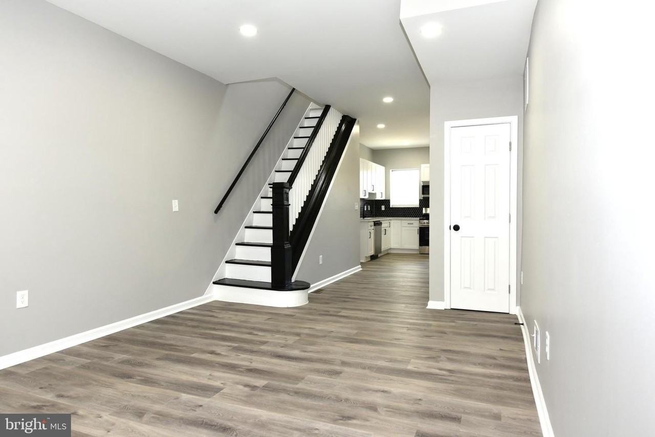 2225 W Baltimore St - Photo 3 of 46