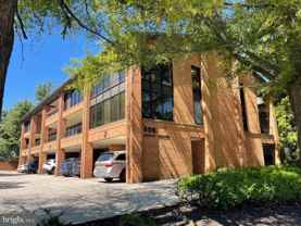 604 Bosley Ave ## 606 - Photo 1 of 1