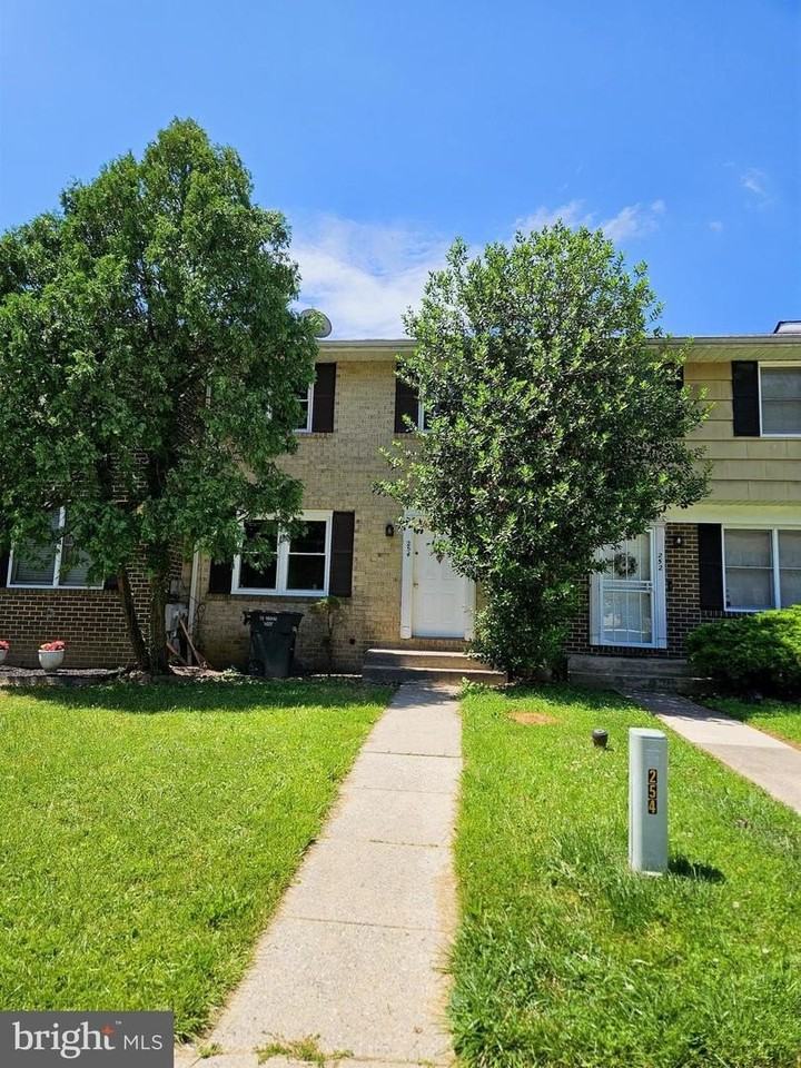 254 Cedarmere Cir
