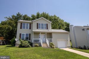 featured image of 7822 Rolling Vista Ct