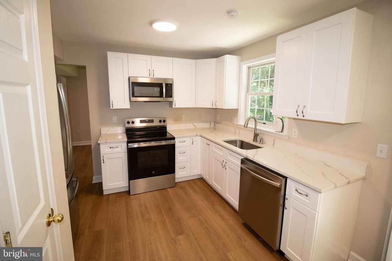 7822 Rolling Vista Ct - Photo 6 of 25