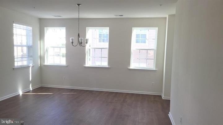 9360 Seney Ln - Photo 4 of 25