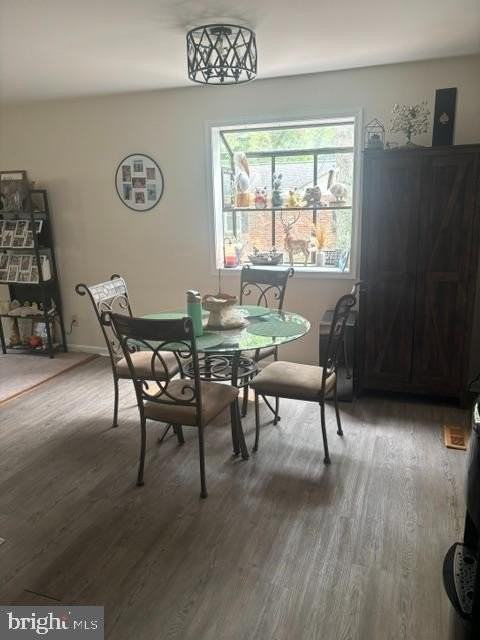 222 Siesta Dr - Photo 7 of 14