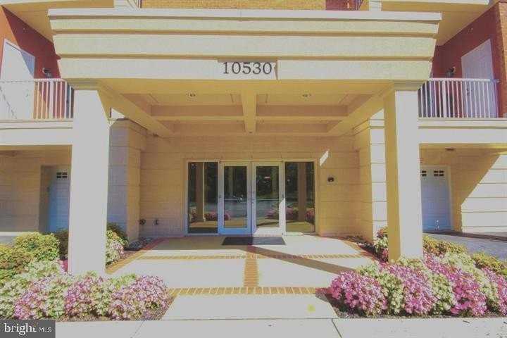 10530 Resort Rd - Photo 4 of 25