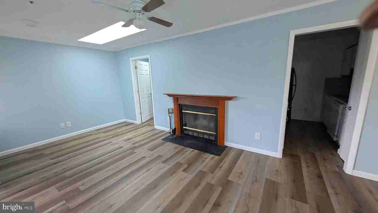 13402 Shady Knoll Dr - Photo 4 of 23