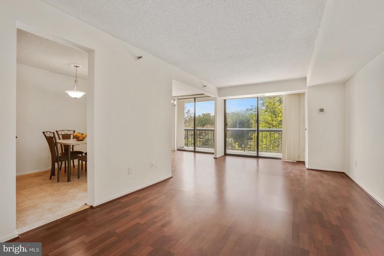 7401 Westlake Ter - Photo 6 of 39