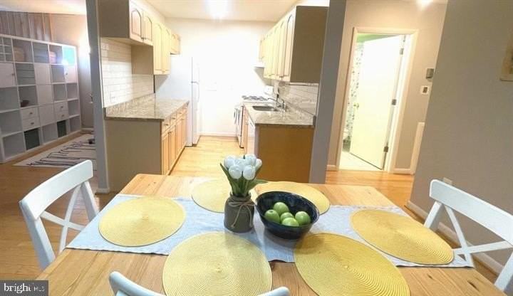 12301 Braxfield Ct - Photo 6 of 10