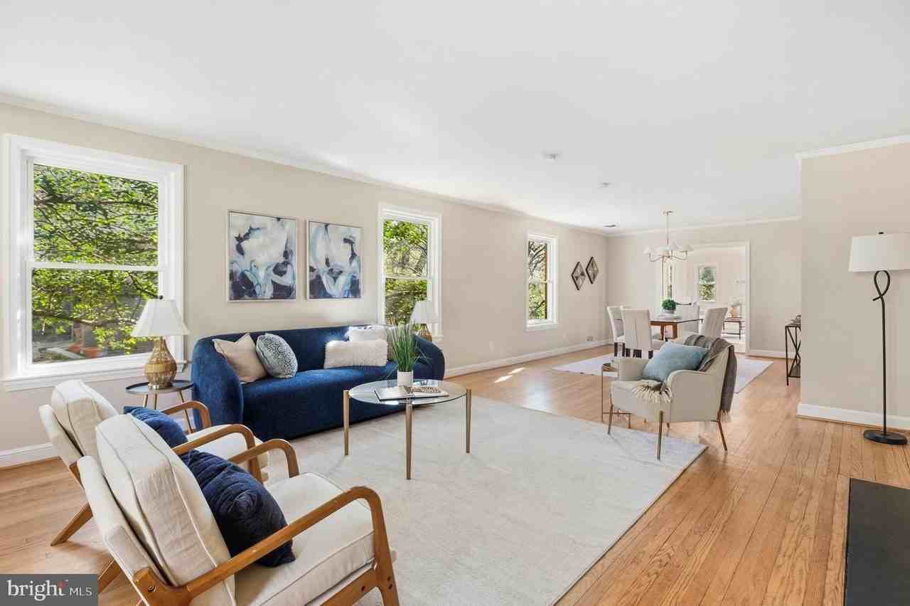 5523 Uppingham St - Photo 3 of 31