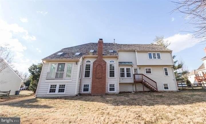 14213 Floral Park Dr - Photo 3 of 35