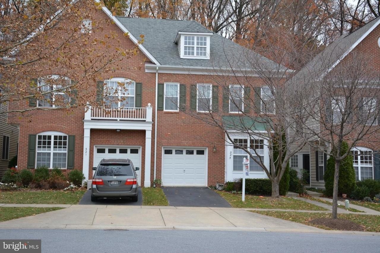 325 Winter Walk Dr
