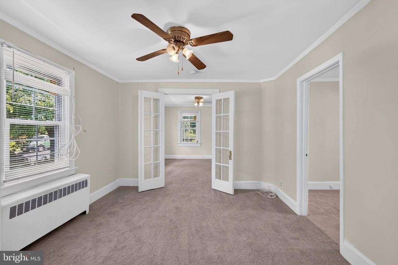 3901 Hampden St - Photo 2 of 23