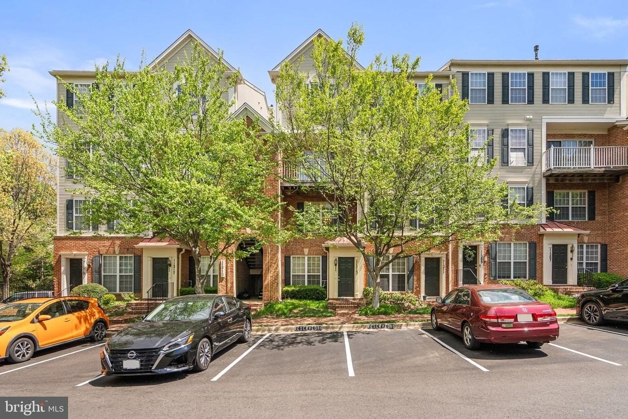 11213 Edson Park Pl