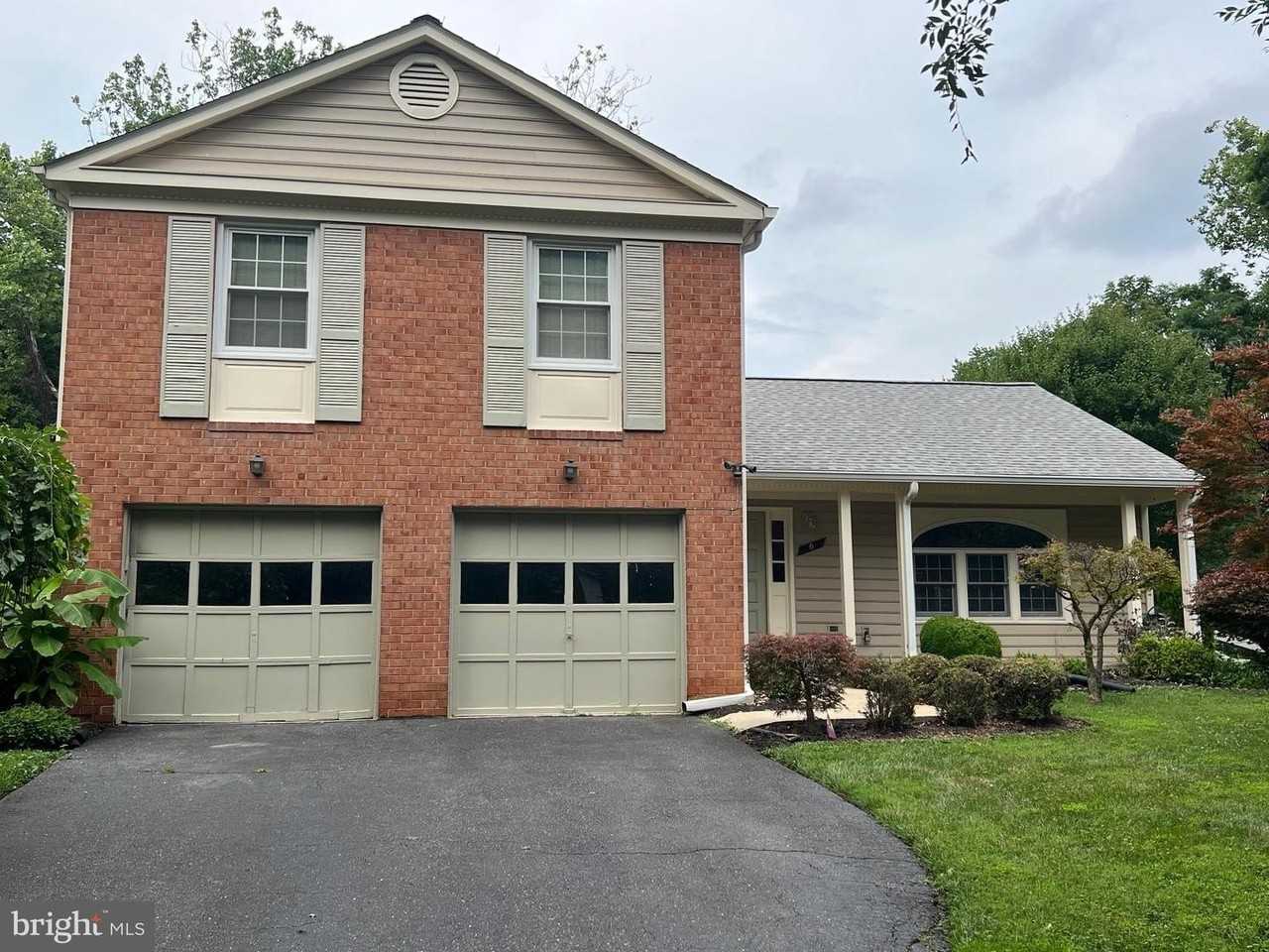 6 Bouldercrest Ct - Photo 2 of 23