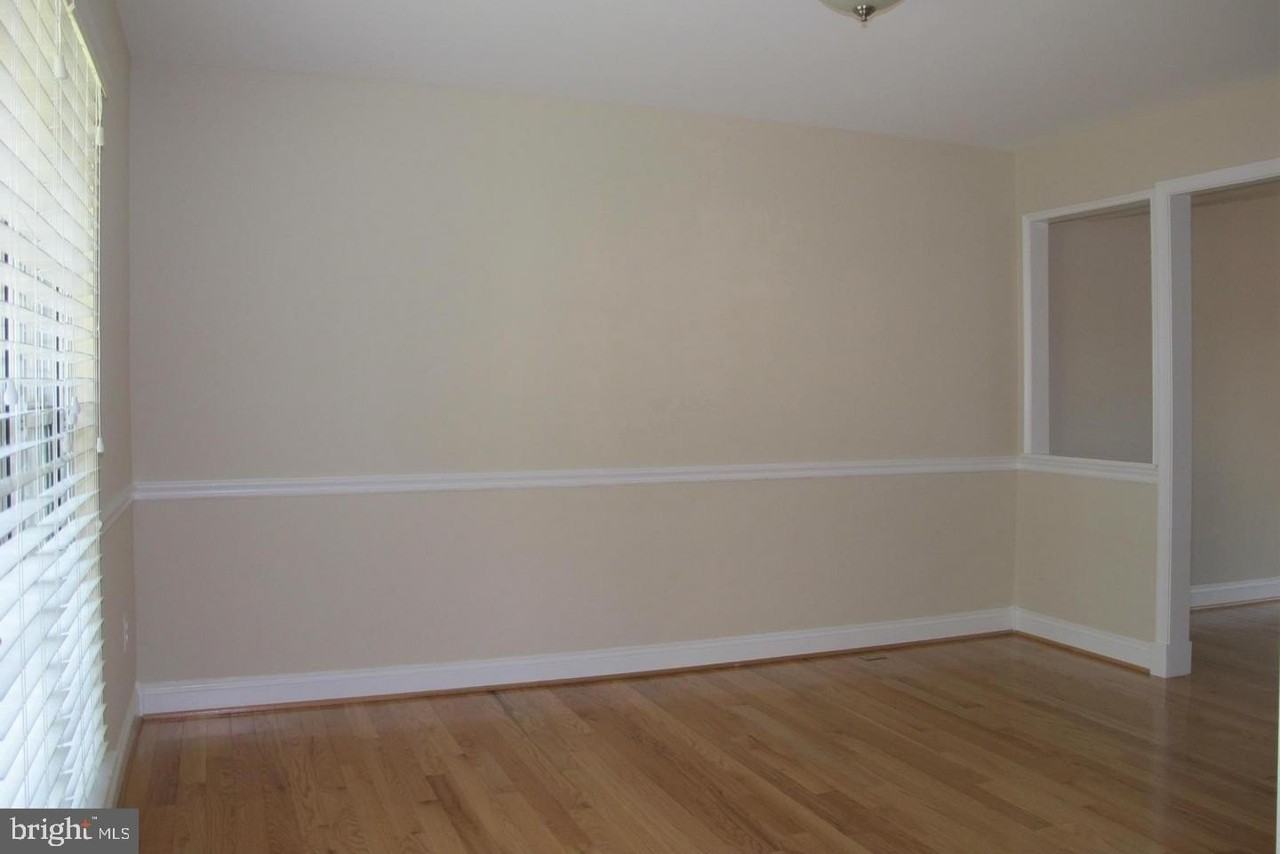 17407 Gallagher Way - Photo 3 of 28